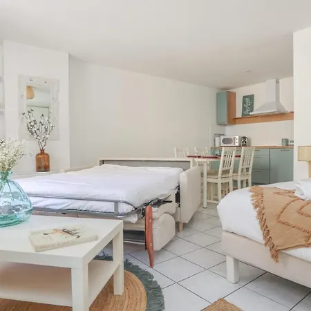 Immogroom - Place In Center - Ac - 5 Min From Beaches *