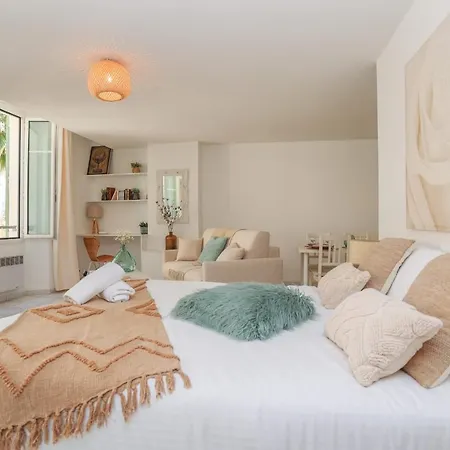Apartment Immogroom - Place In Center - Ac - 5 Min From Beaches